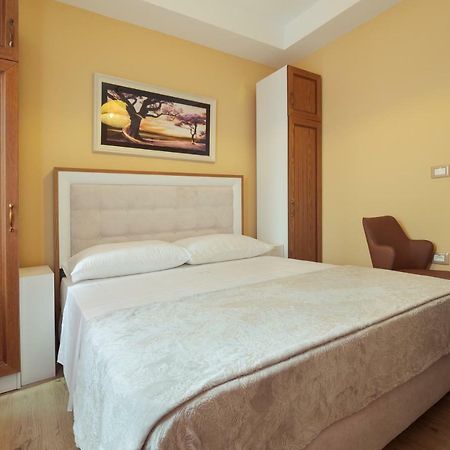 Eagles Philadelphia Bed & Breakfast Korce Exterior photo